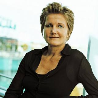 Carola Hoffmann